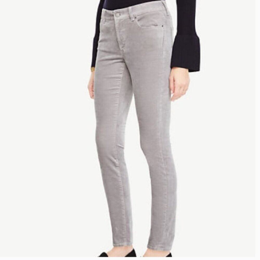 Ann Taylor The Skinny Modern Fit Gray Velvet Pant Size 14